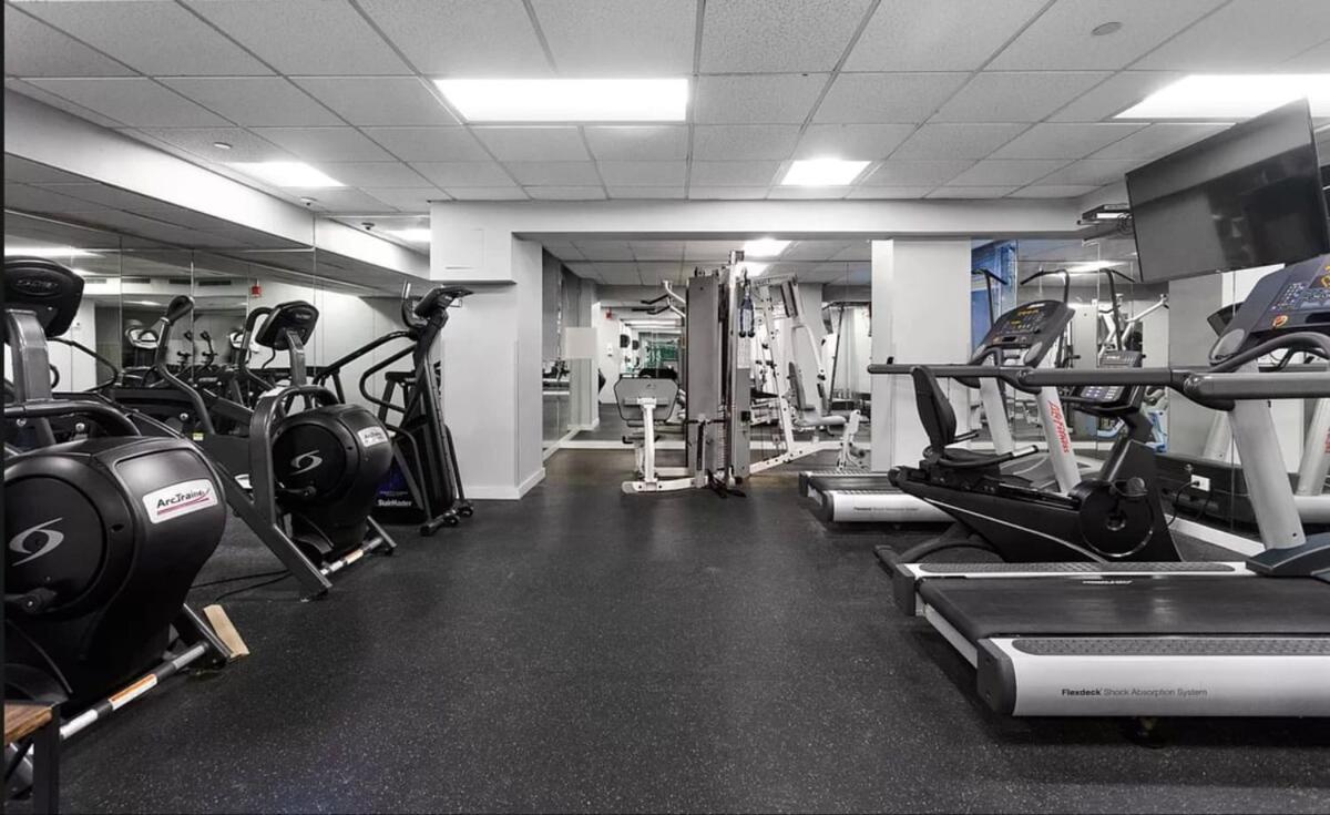 Apartment 73-417 New Uws Doorman Gym *